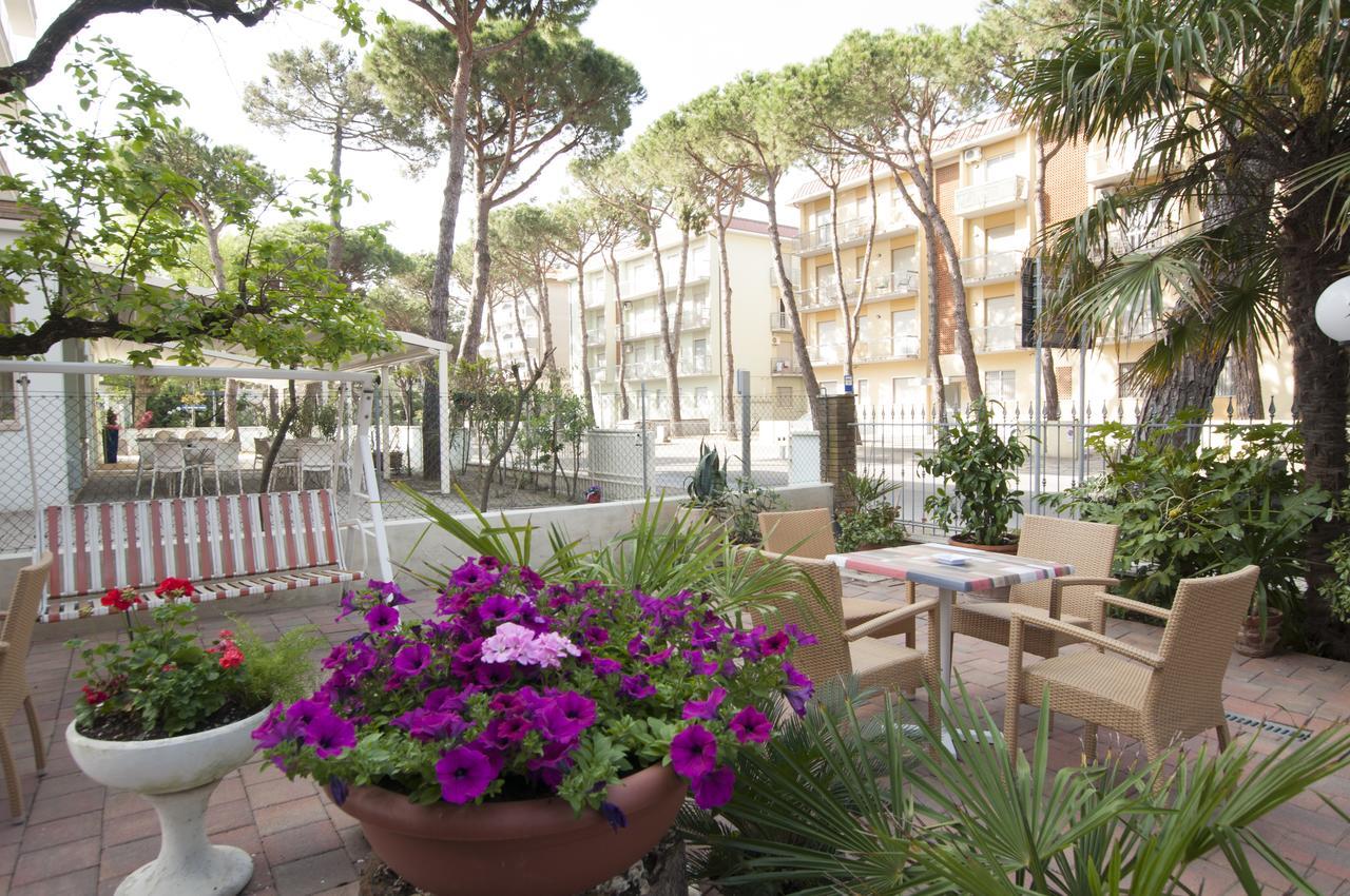 Hotel Edelweiss Cervia Esterno foto