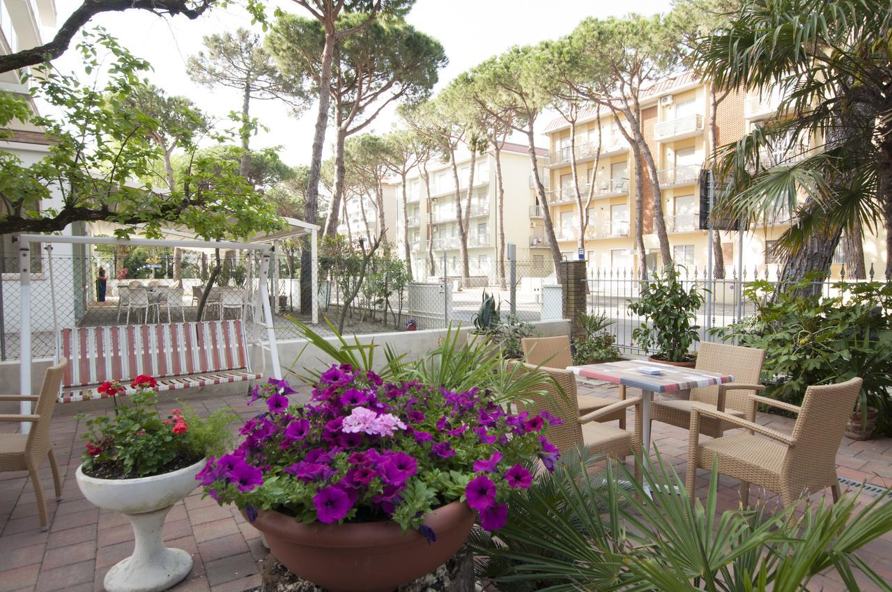 Hotel Edelweiss Cervia Esterno foto