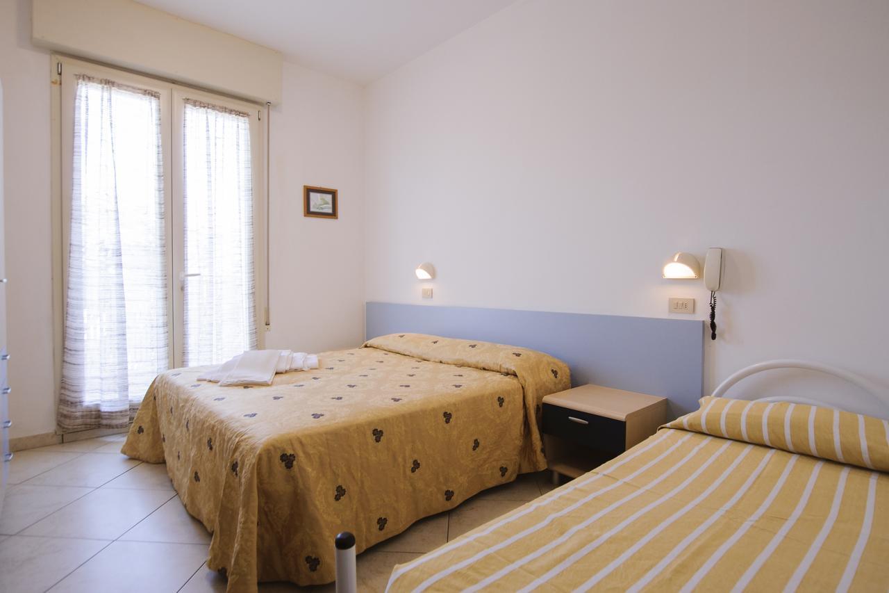 Hotel Edelweiss Cervia Esterno foto