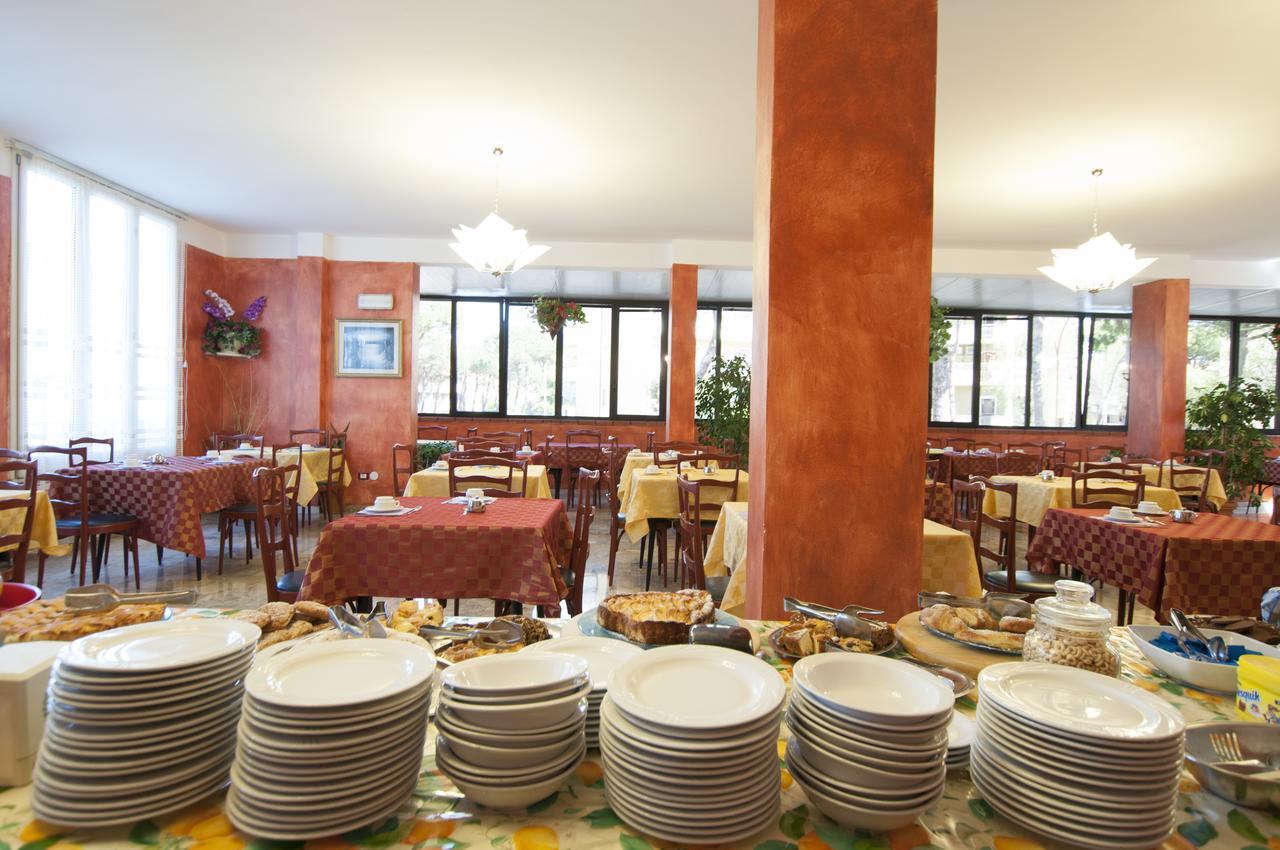 Hotel Edelweiss Cervia Esterno foto